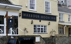 The Harbour Moon
